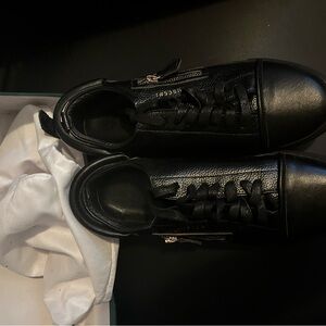 Black 10.5 Buscemi low cut shoe